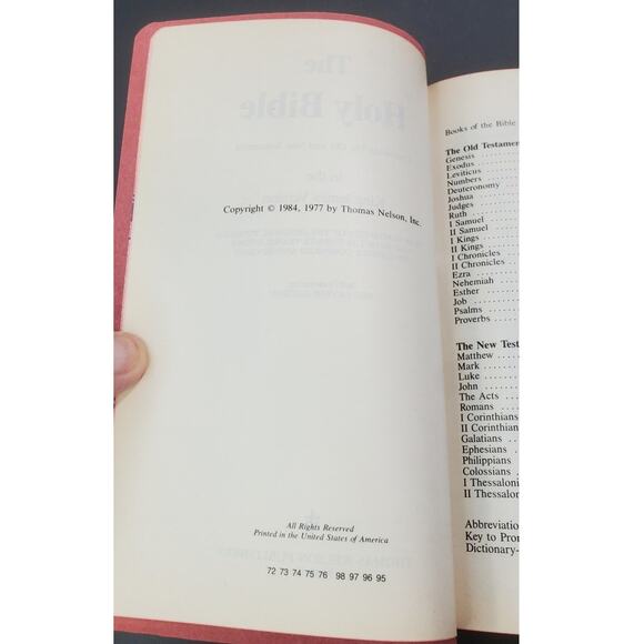 Vintage Holy Bible Red Letter Edition Nelson 1984 King James - Picture 8 of 9